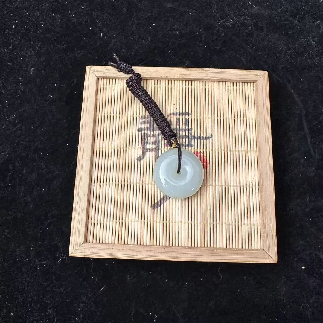 和田玉平安扣吊坠1073