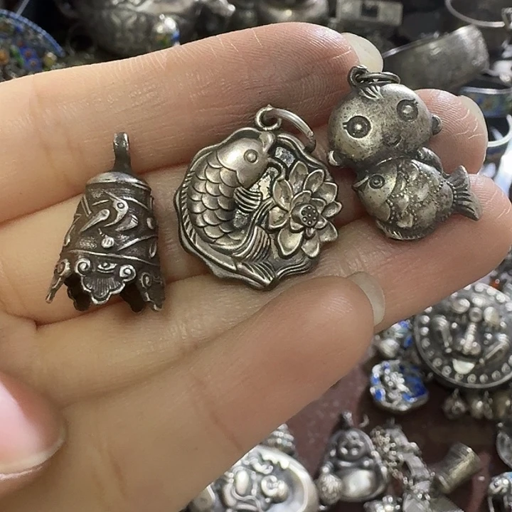 幸***涵非金属足银挂件三个