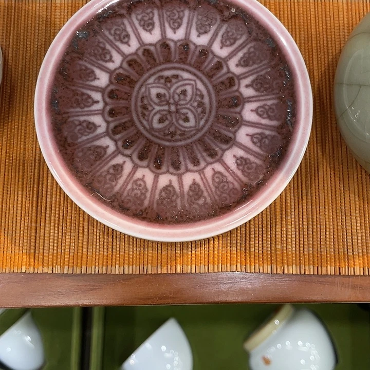 明洪武时期猪肝红盖置