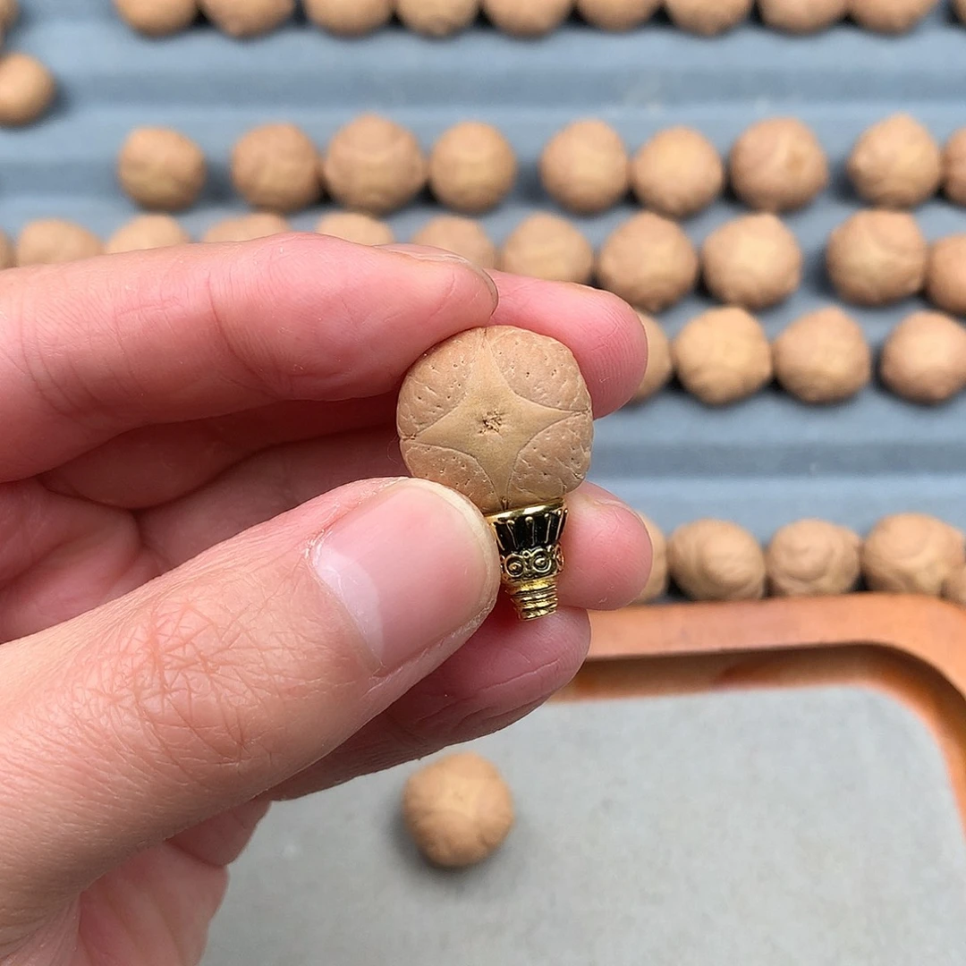 凤眼菩提吊坠G**F20+麒麟，非质量问题开孔不退