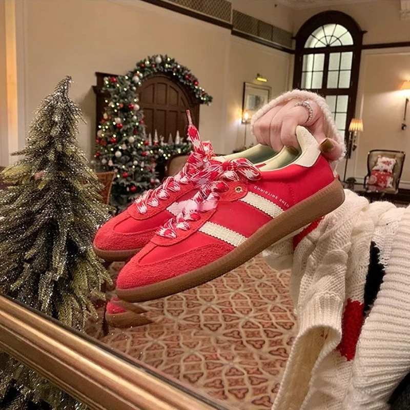 黄小毒同款小众设计红色女鞋拼色复古耐磨休闲德训鞋板鞋女运动鞋