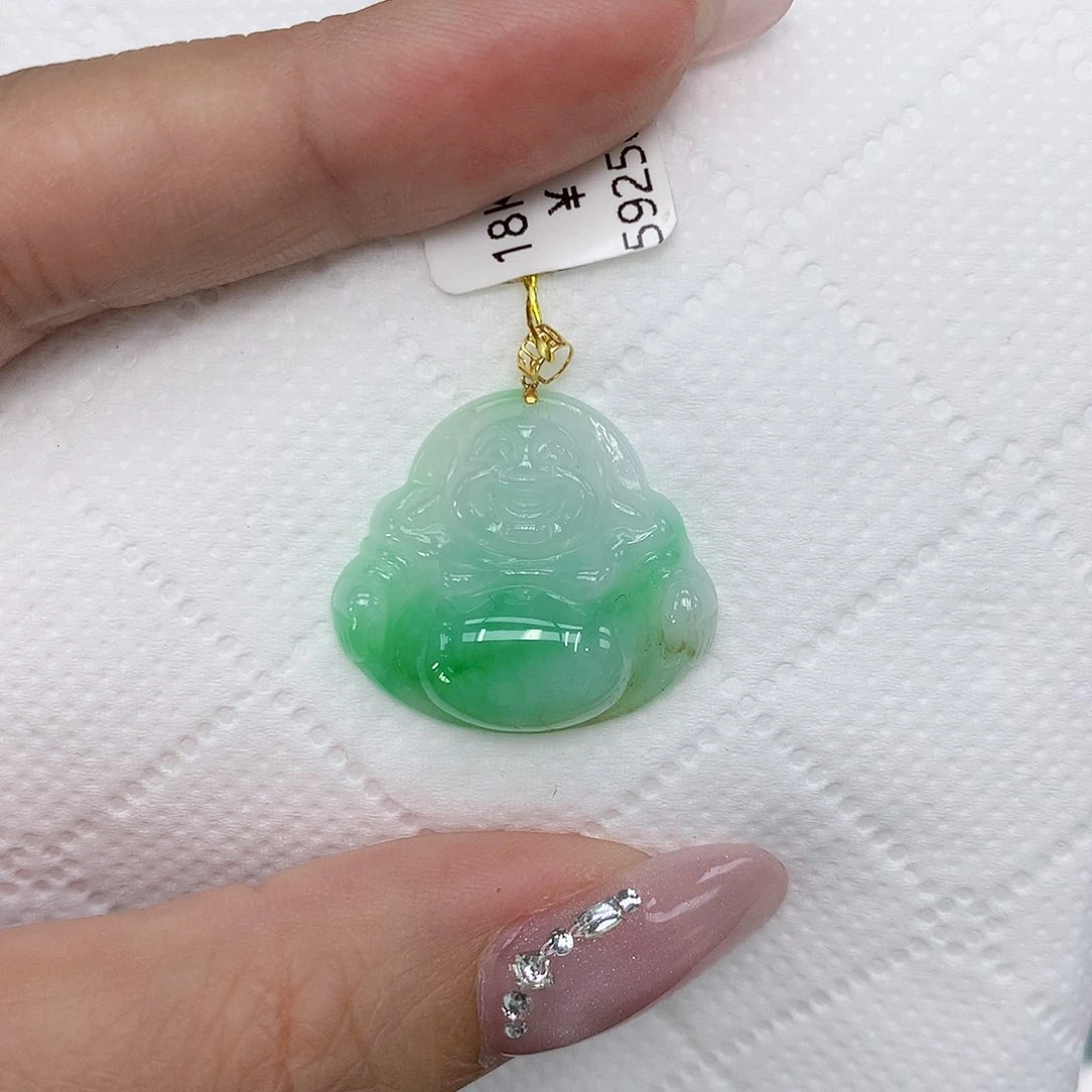 颈饰18K金镶嵌翡翠