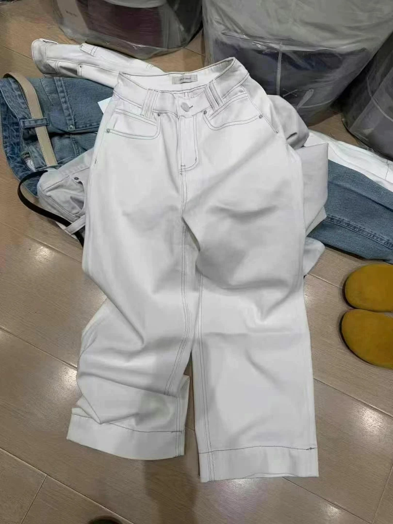 流行百搭直筒牛仔裤高腰显瘦宽松阔腿裤春季新款