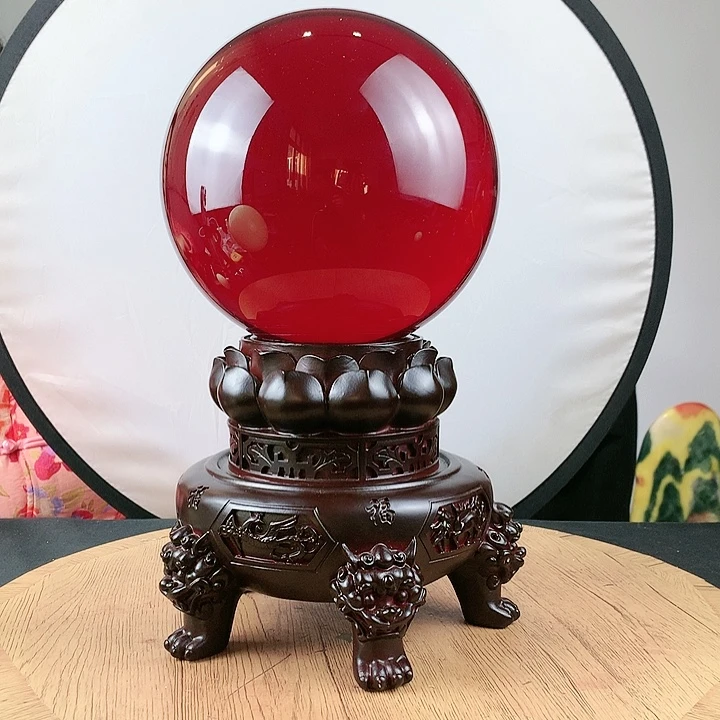 石材红水晶球直径20带高档底座