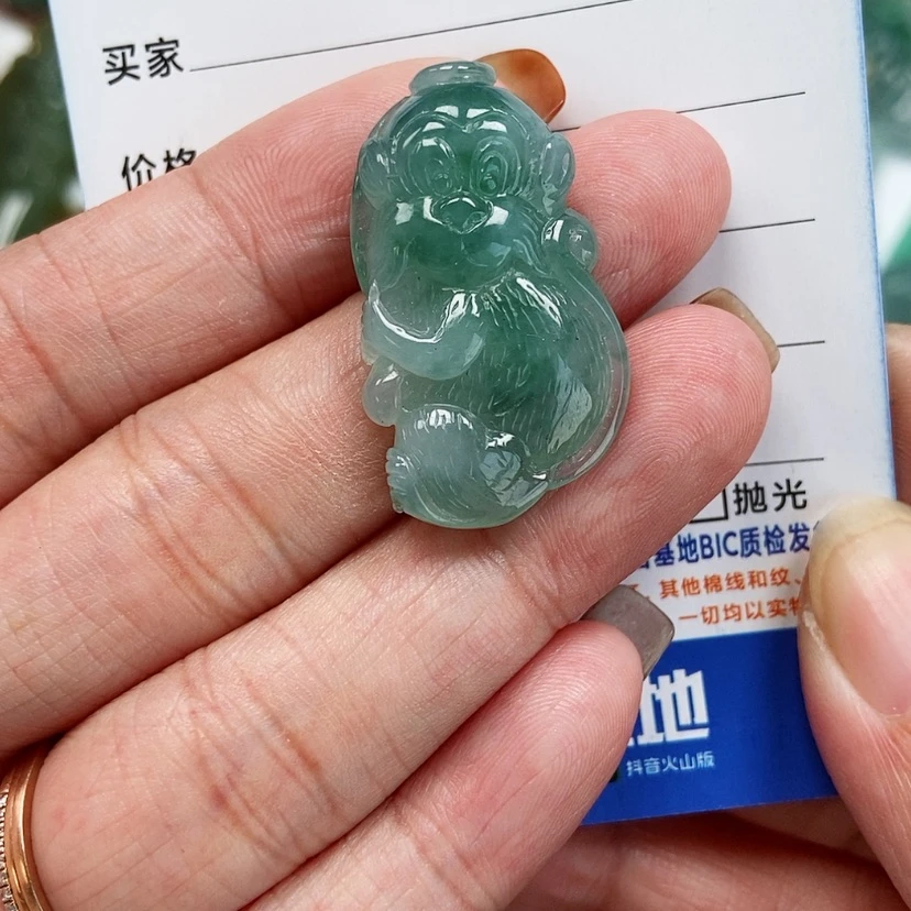 【闪购商品】翡翠颈饰未镶嵌灵猴献寿