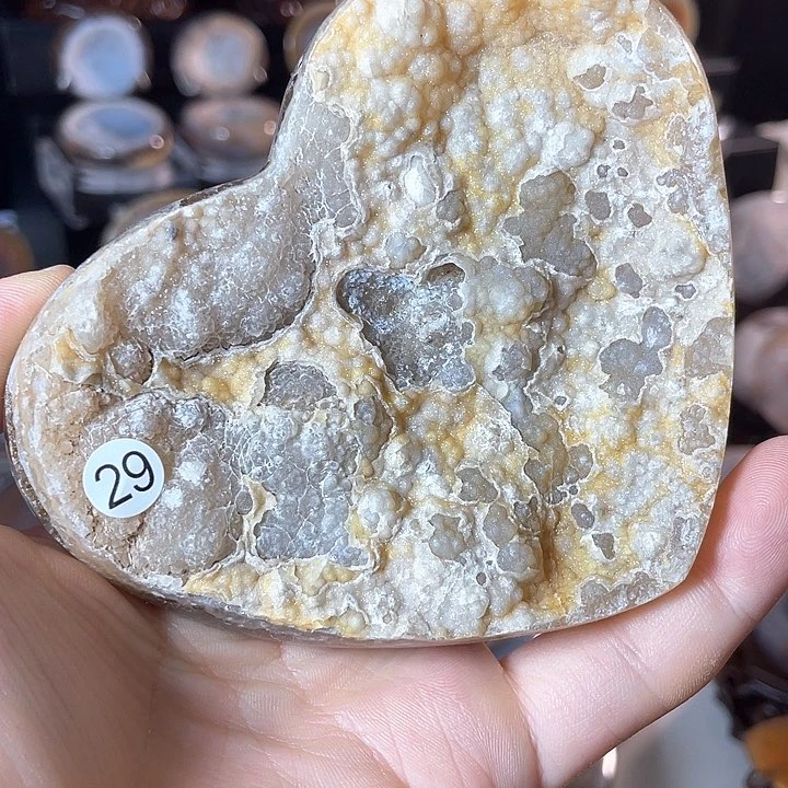 未镶嵌玛瑙/玉髓珠宝奇石