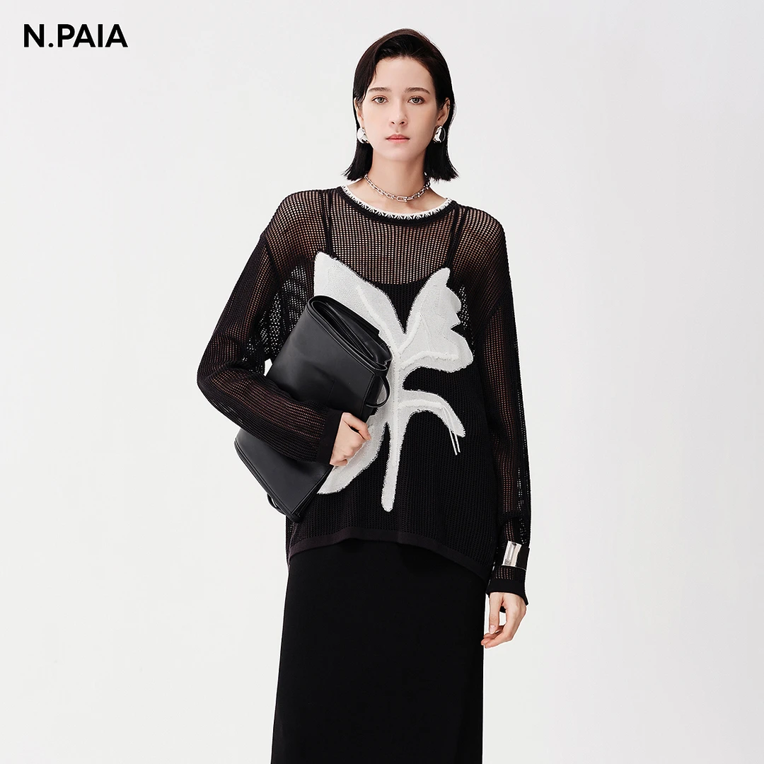 恩派雅2024新款镂空设计上衣撞色嵌花慵懒风毛衣女XNJPC9525A