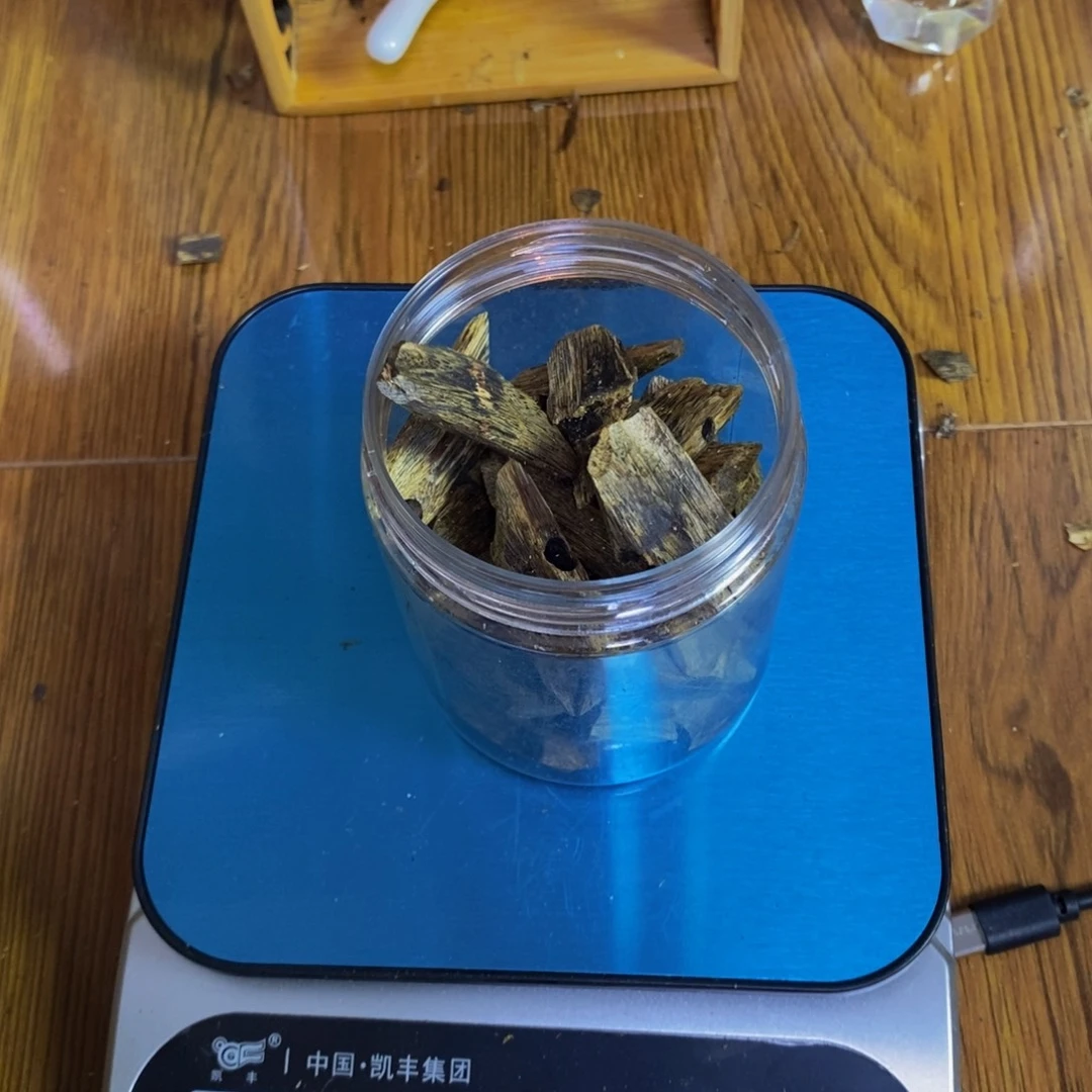 浩***哥沉香沉香碎屑绿棋块料50克