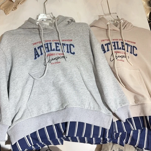 【3047】春季新款！连帽卫衣