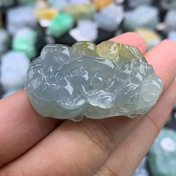 翡翠未镶嵌颈饰天然缅甸翡翠