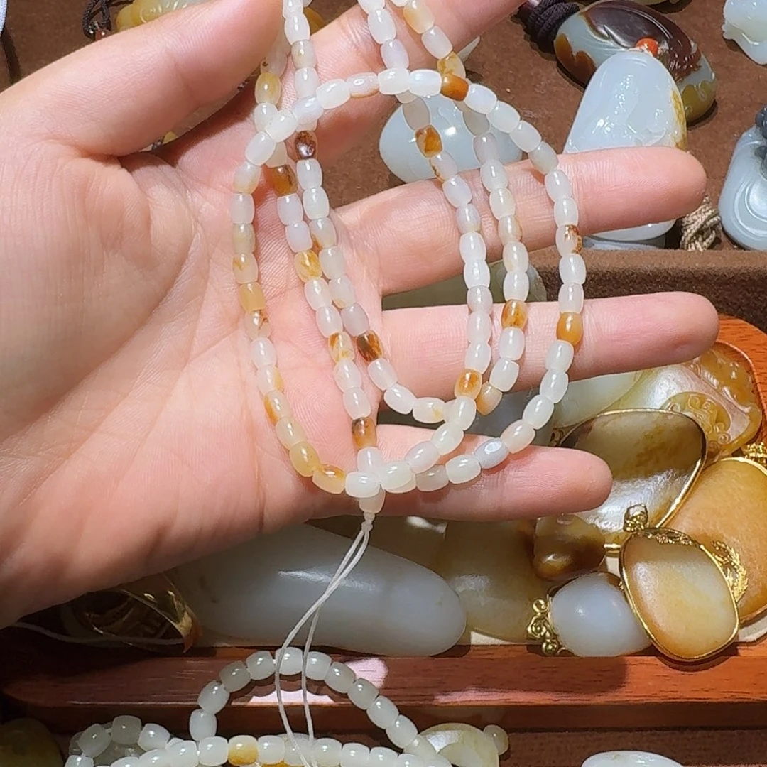 手链未镶嵌和田玉昆**事