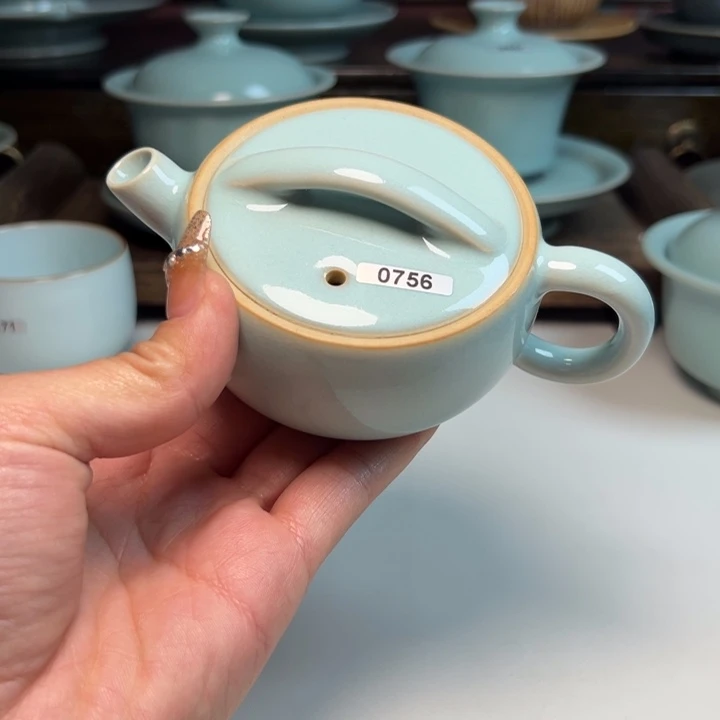 瓷片鱼**。微瑕哈哈哈哈哈哈