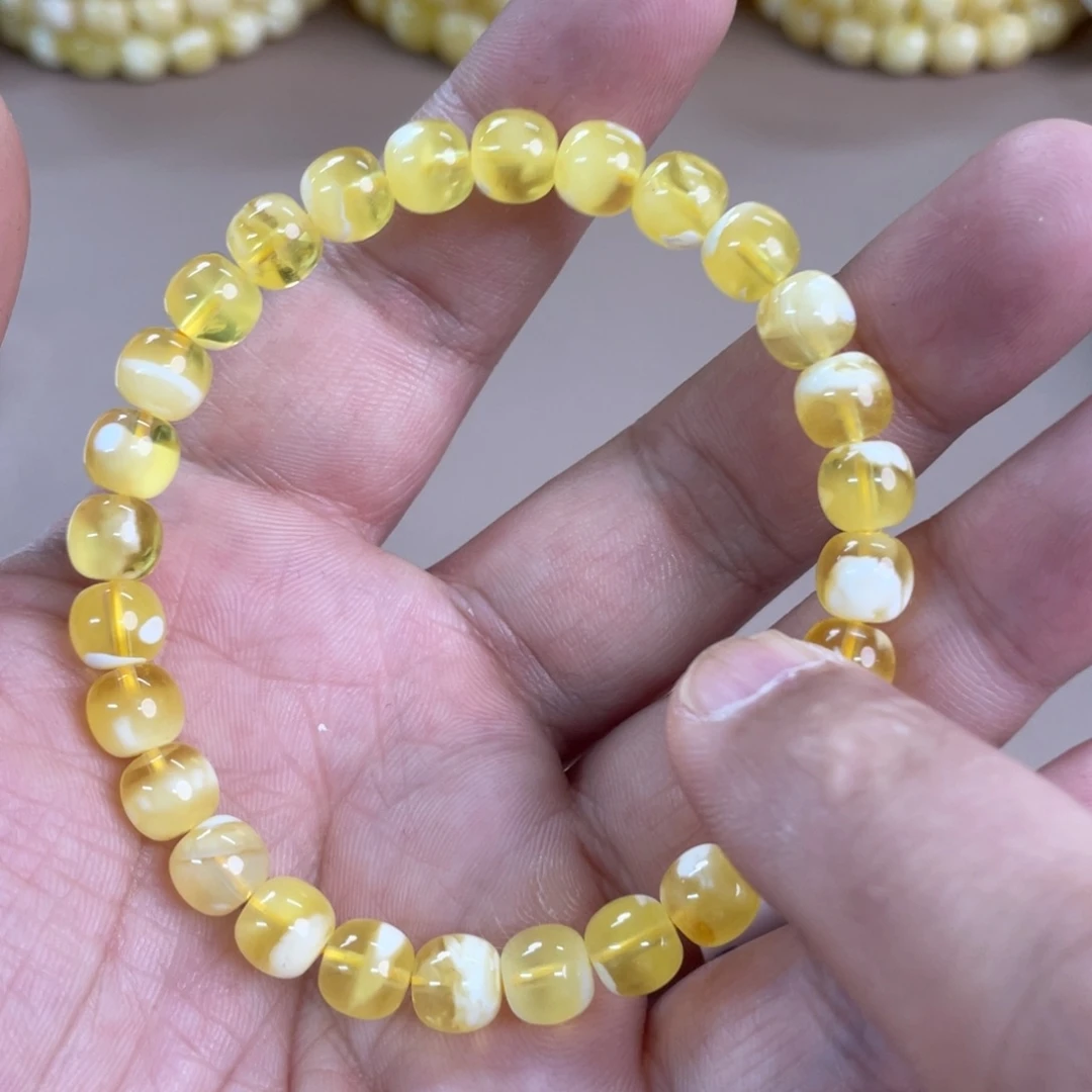 琥珀裸石未镶嵌02400000000