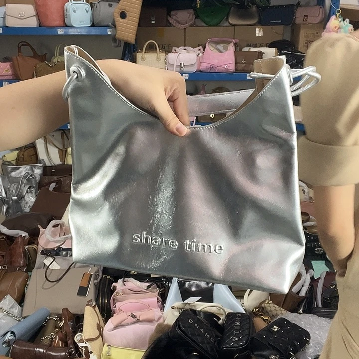 蚕丝133健健康康平平安安