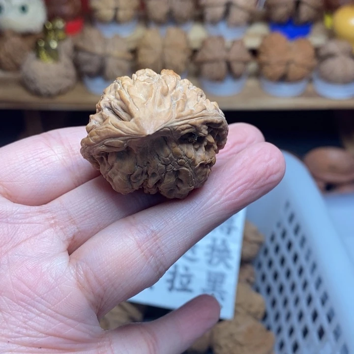 骑***狗把件文玩核桃尺寸