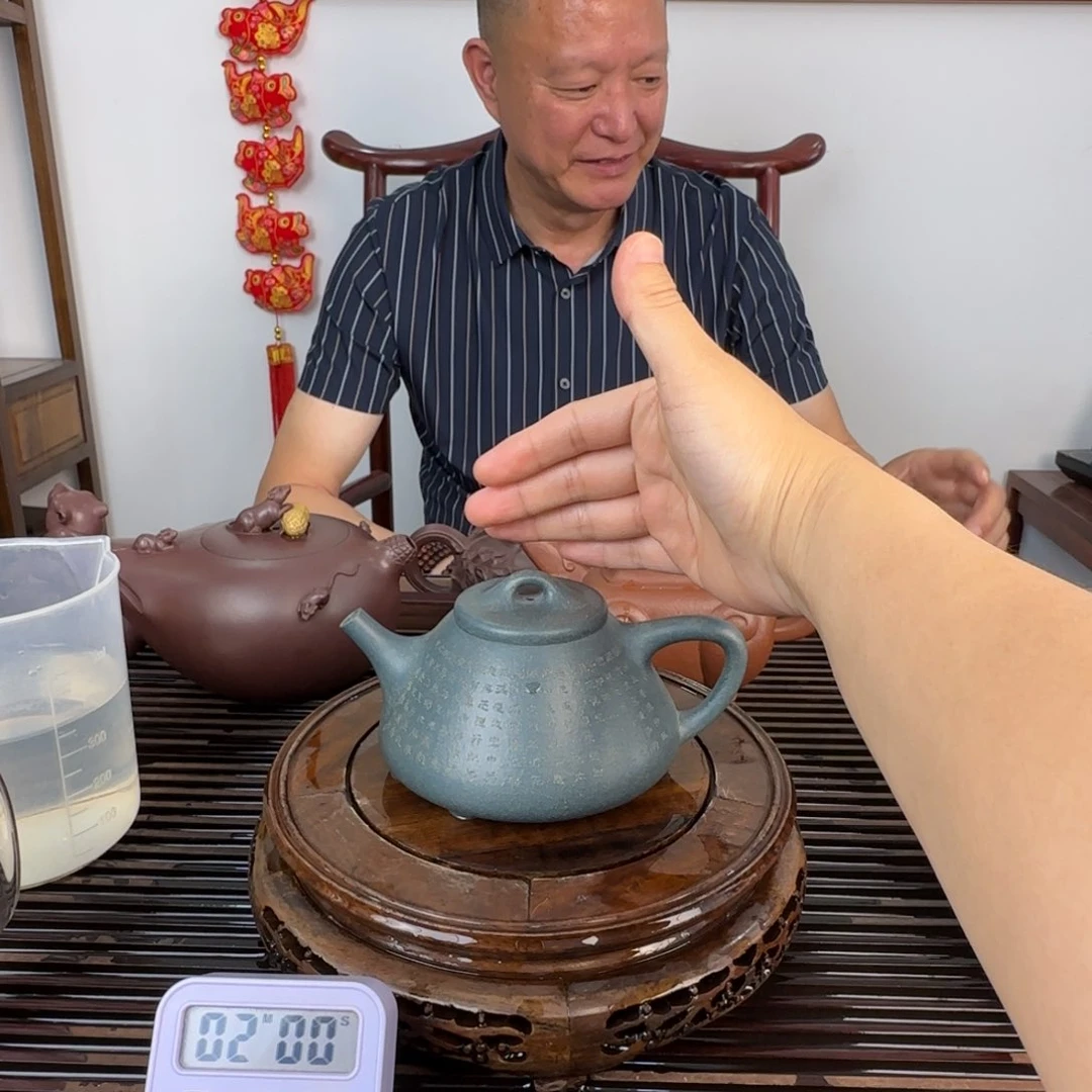 茶壶紫砂皮*丘宜兴紫砂壶