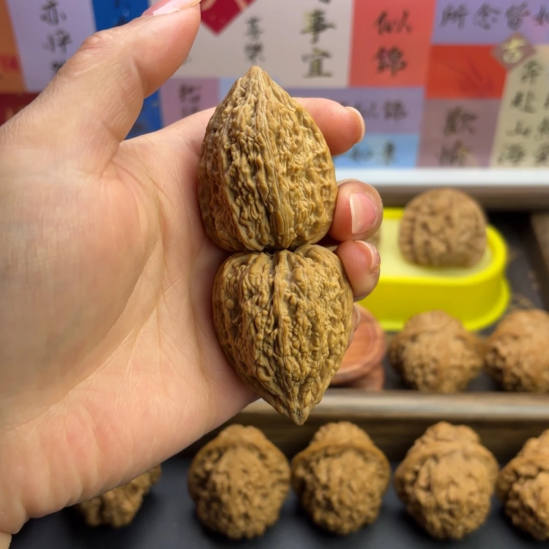 文玩核桃把件全品塔尖