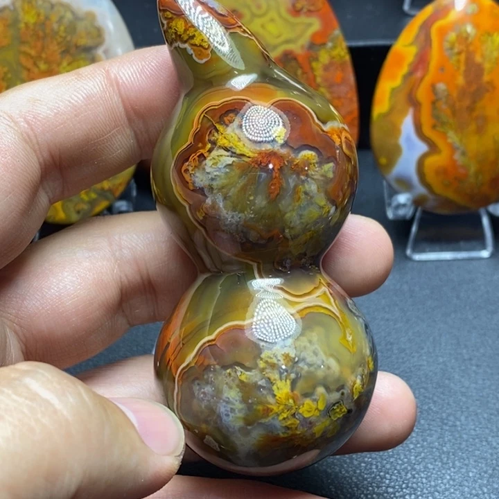 玛瑙/玉髓颈饰未镶嵌梅