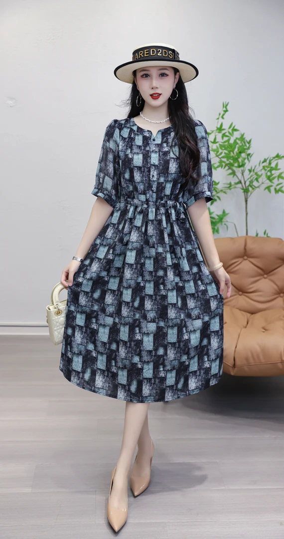 墨蓝格韵时尚气质碎花连衣裙夏季显瘦收腰长裙