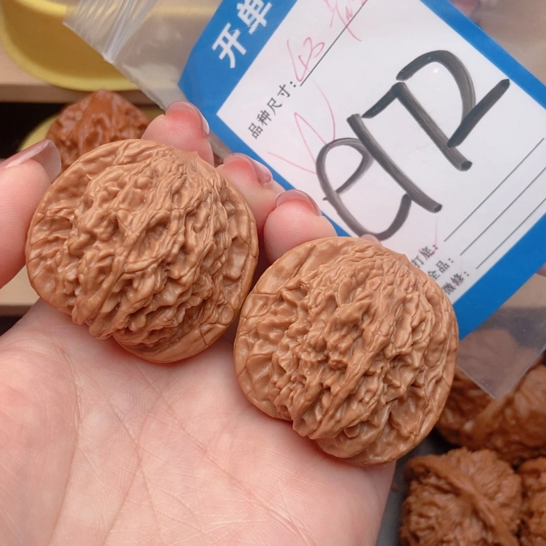 桃核吊坠核桃虎头
