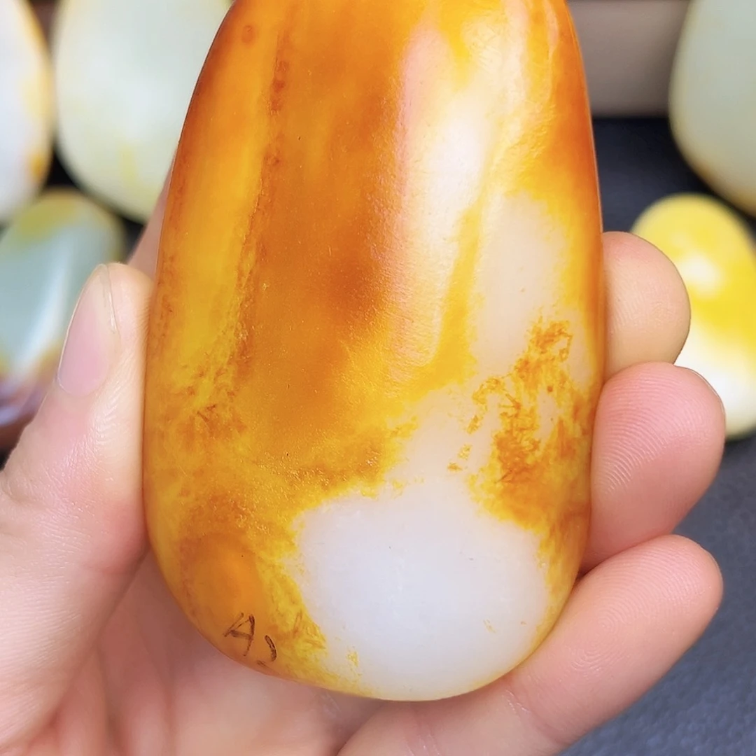 和田玉未镶嵌珠宝奇石狼*