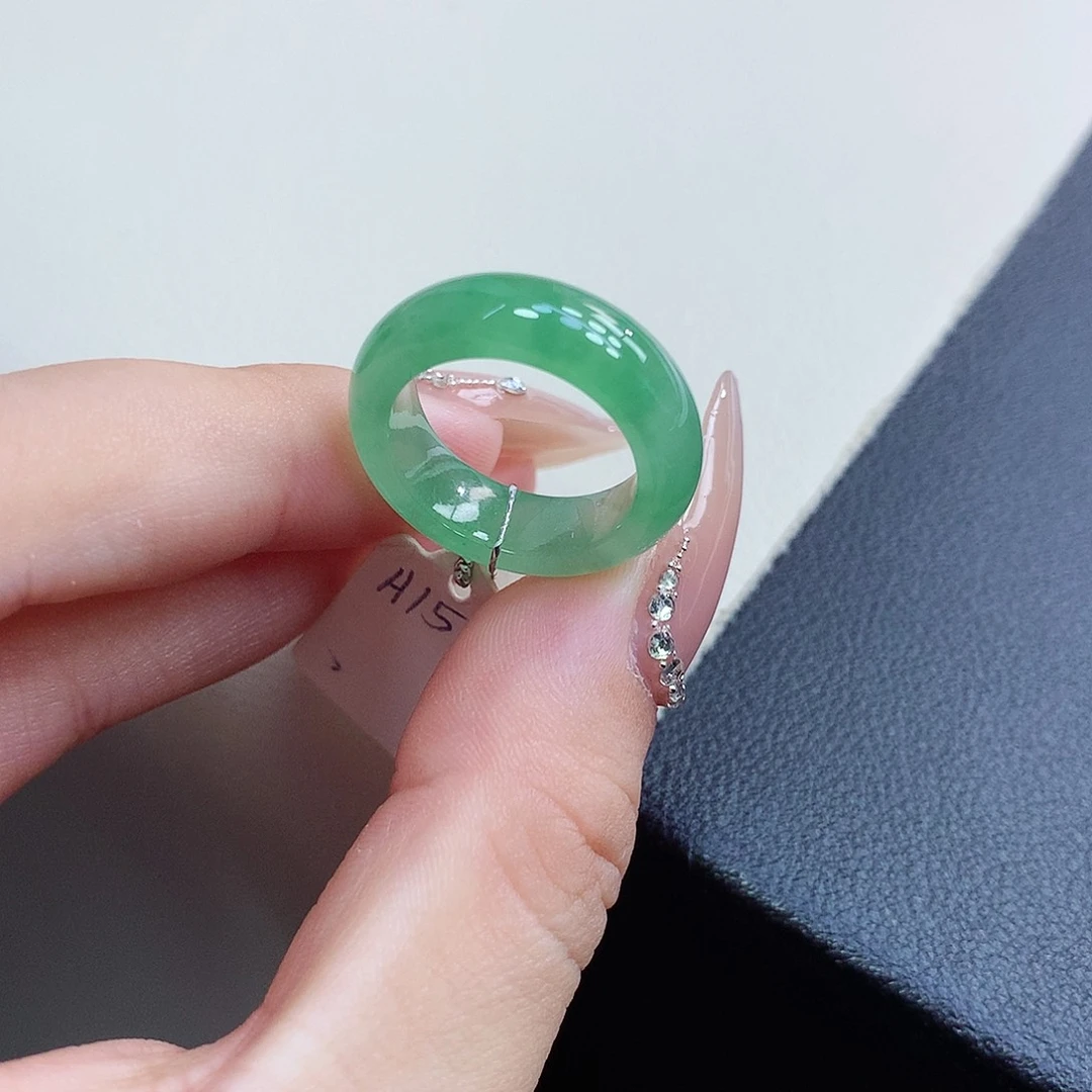 翡翠戒指未镶嵌10-11号