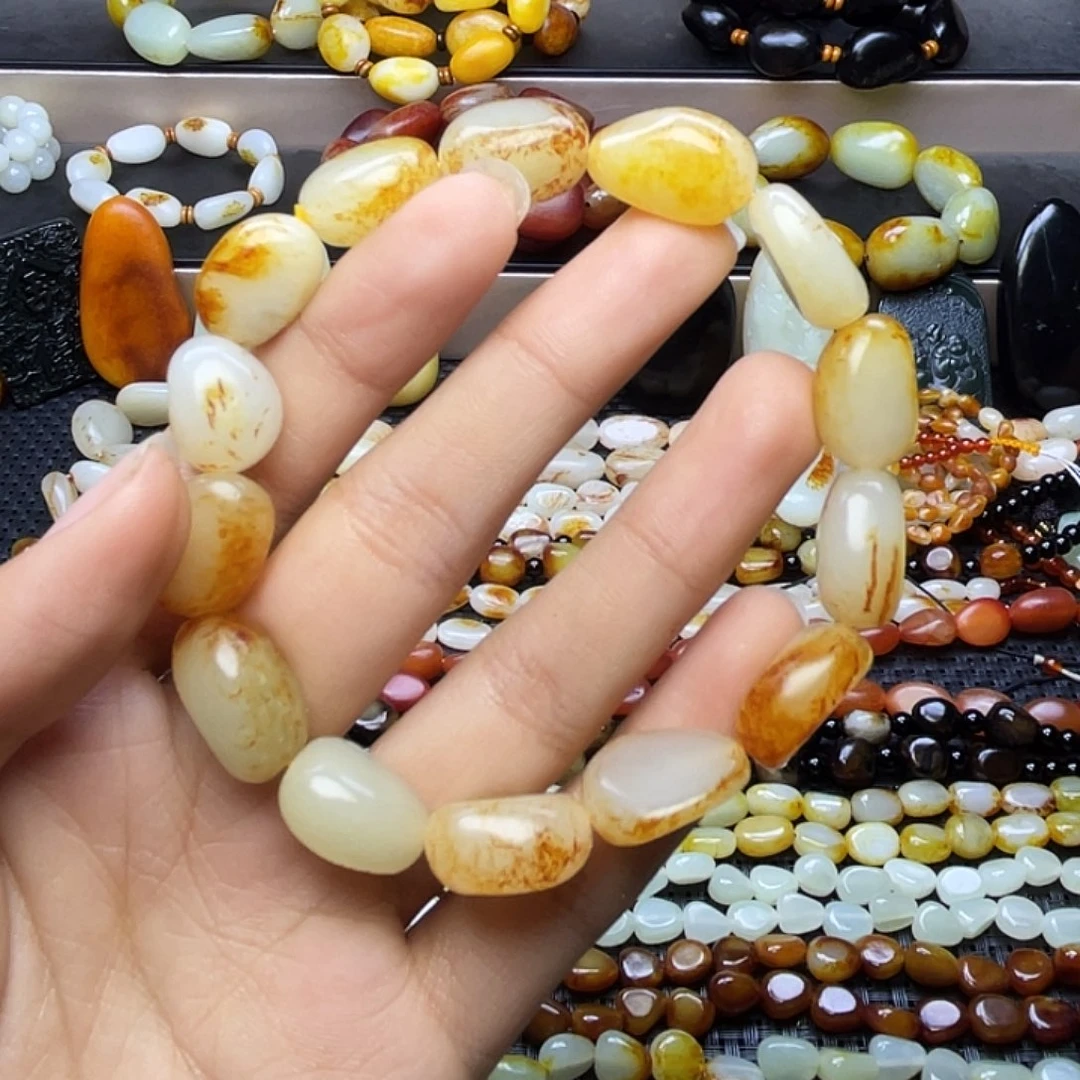 和田玉未镶嵌手串