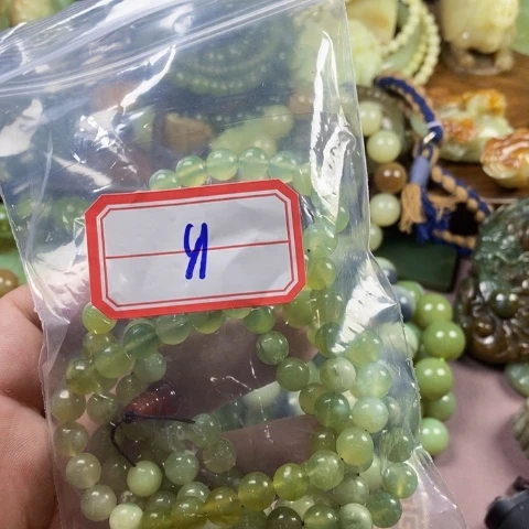 合金蛇纹石玉手链