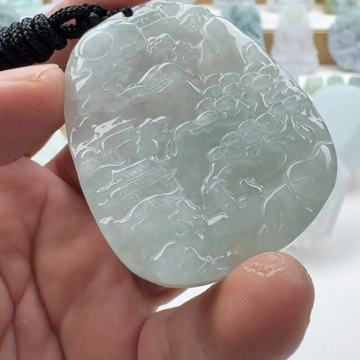 翡翠未镶嵌颈饰天然缅甸A货翡翠