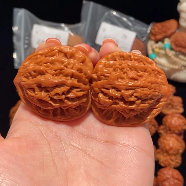 文玩核桃把件40麦虎28