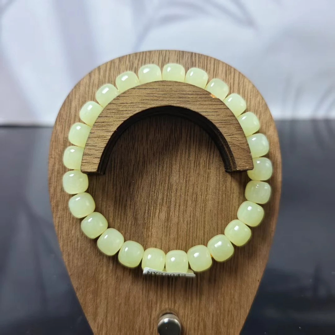 Q和田玉黄口桶珠手串（卡8）2887