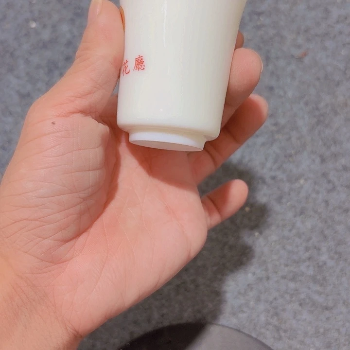 摆件322333323333222232222222