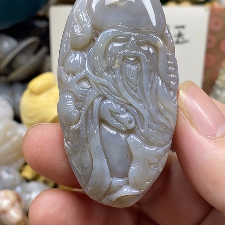 硅化珊瑚（珊瑚玉）未镶嵌颈饰