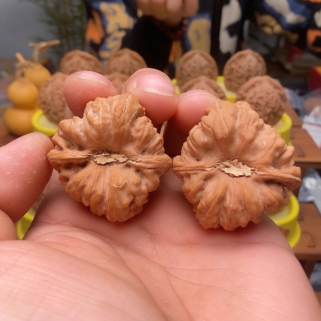 吊坠文玩核桃凹底40