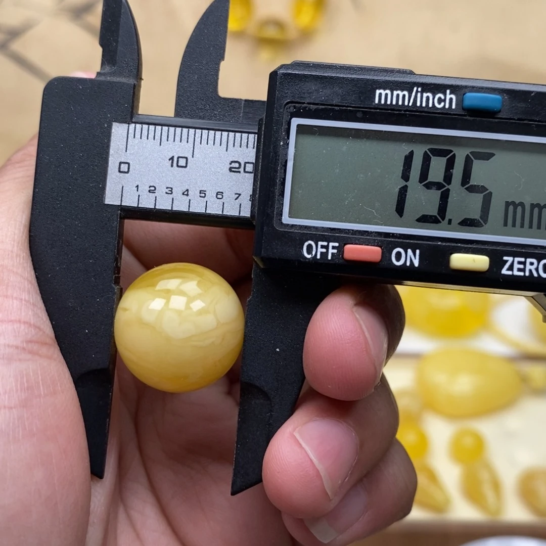 琥珀未镶嵌珠宝奇石微瑕