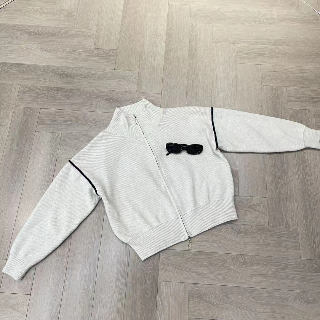 熙薇【法式风情】2025秋季新款加厚时尚休闲立领外套H5906