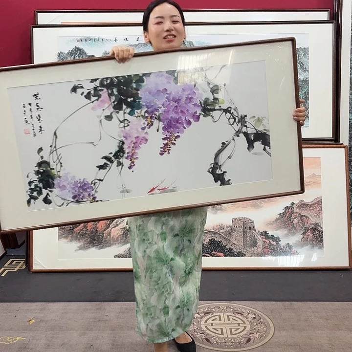 国画手绘带框作品