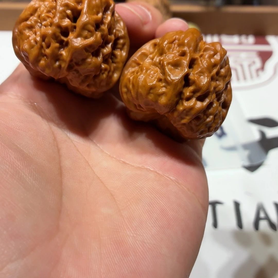 c***s文玩核桃把件蛤蟆头A05