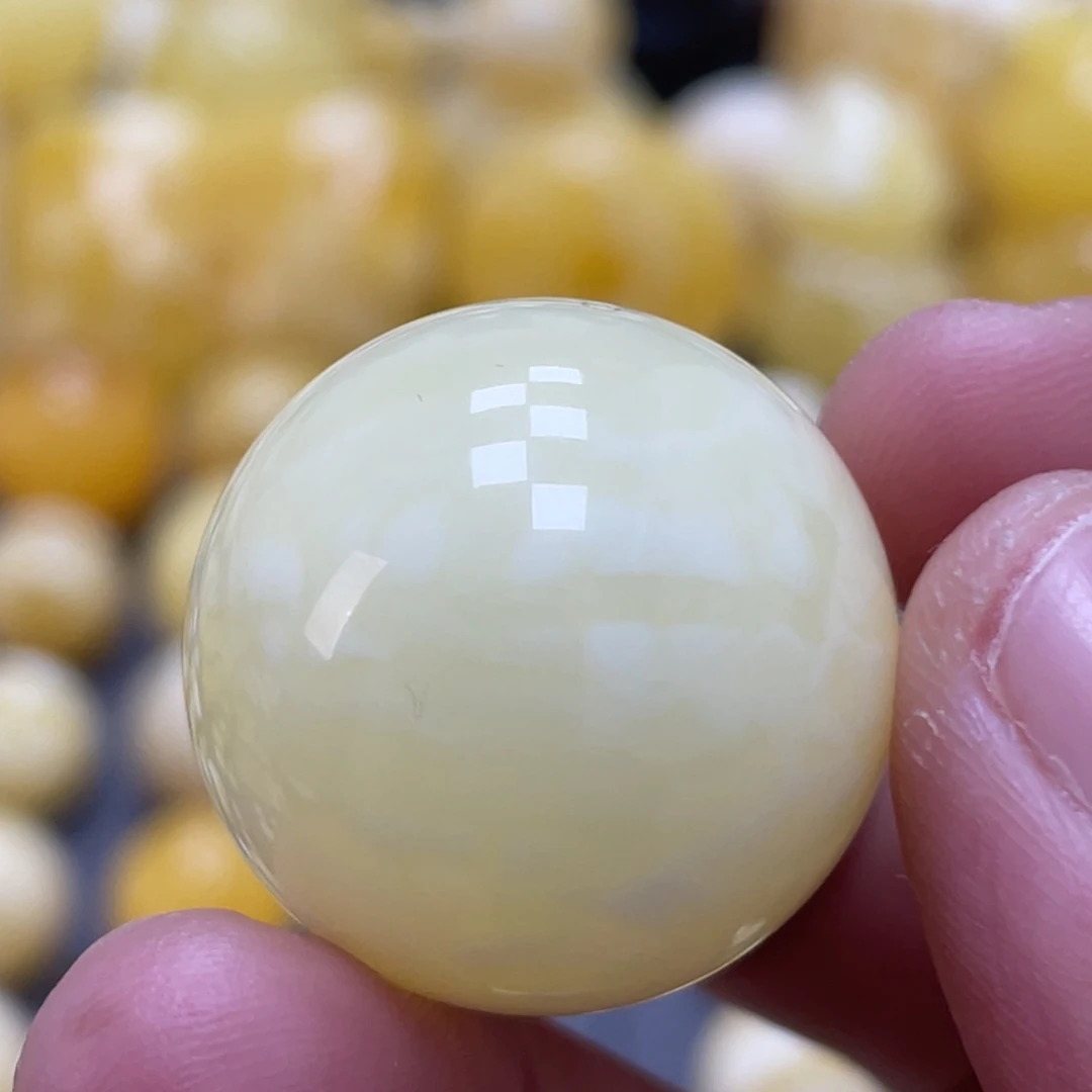 蜜蜡未镶嵌裸石24.9mm