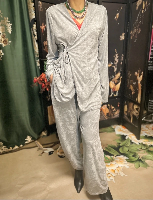 【朱帝居家】高级老钱风韩版斜襟系带慵懒风银湖绒质感家居服套装