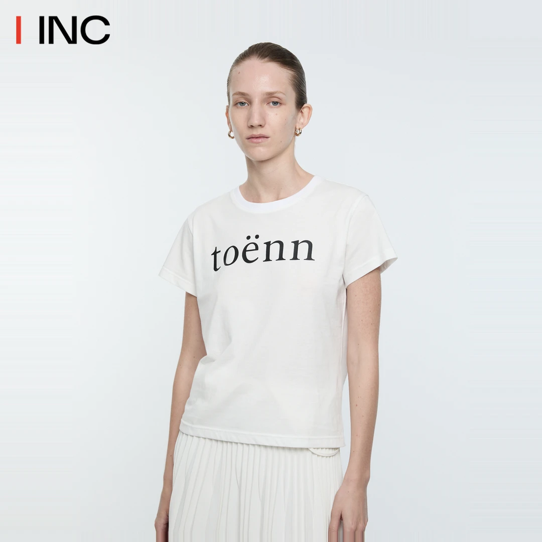 TOENN 签名标志T恤女26PS秋季新款纯色字母印花短袖打底上衣IINC