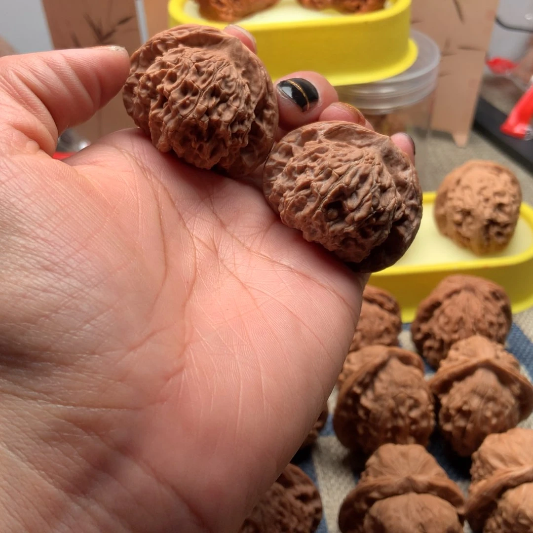 桃核把件文玩核桃