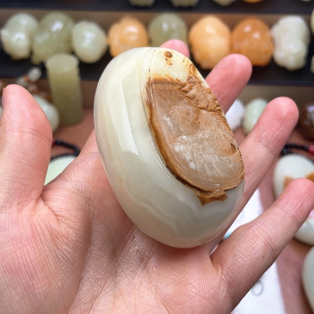 E***i石材天然古青石手把件
