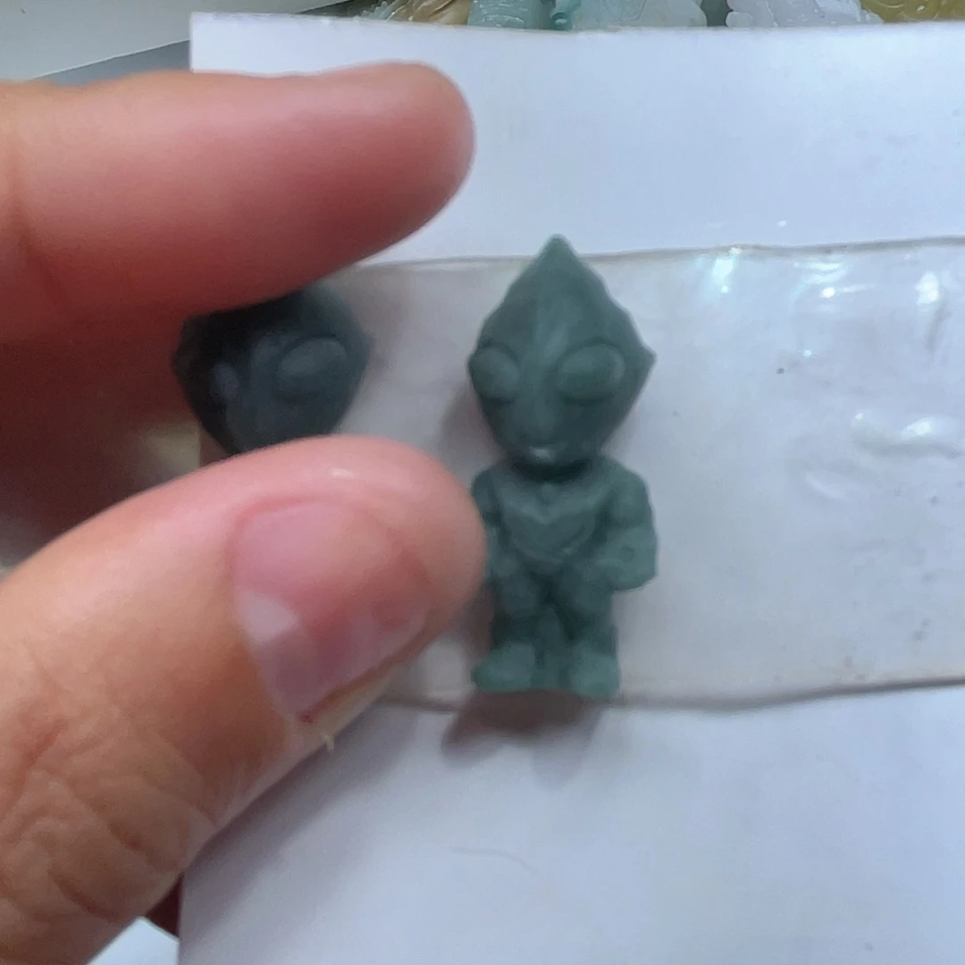 定制翡翠未镶嵌是