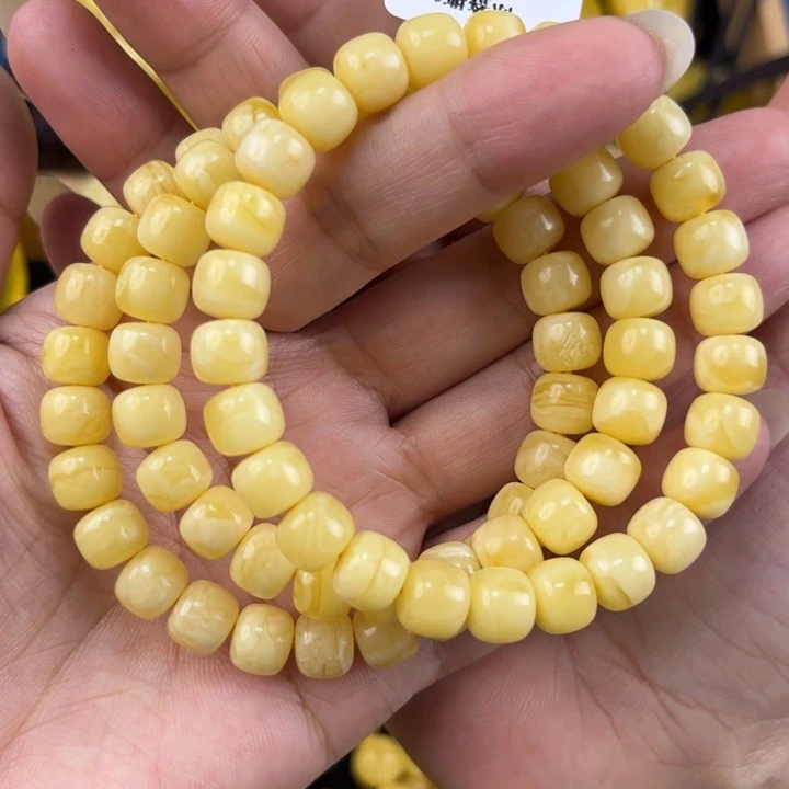 未镶嵌琥珀珠宝奇石琥珀，多样性发其一