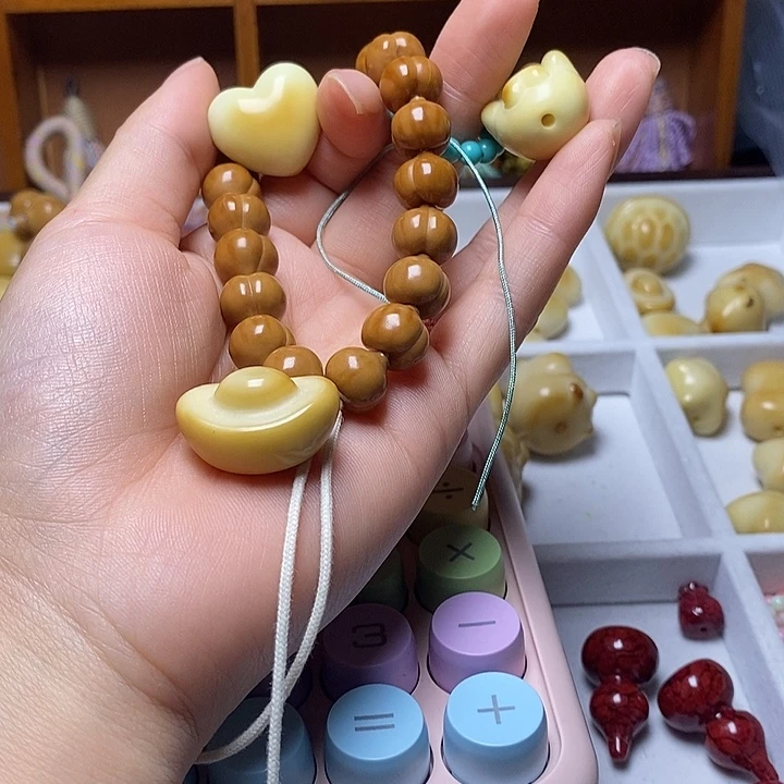 *****吊坠猴头核桃爱心 猫爪 元宝 跑环