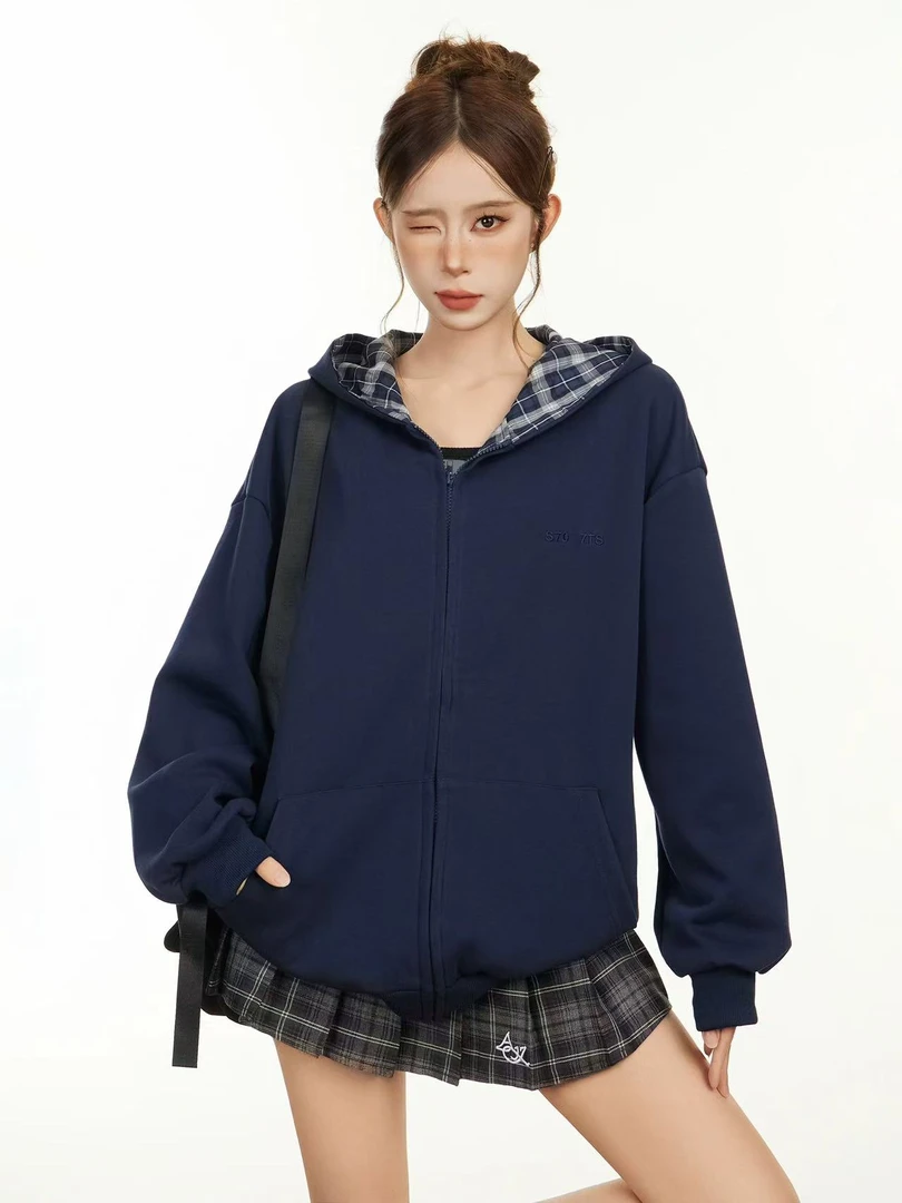 A10-4蓝色“字母格纹里”连帽外套上衣