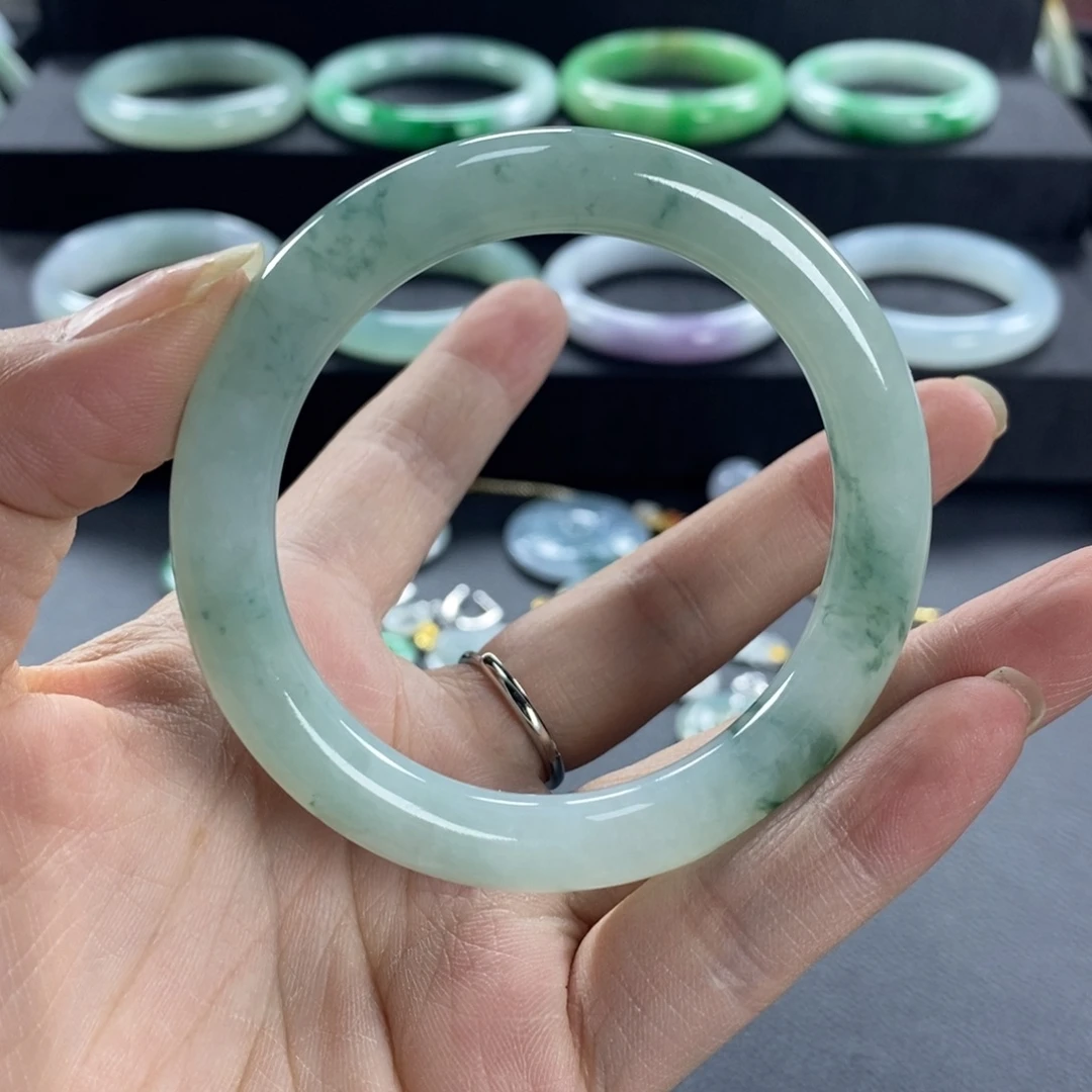 翡翠未镶嵌手镯天然翡翠手镯圆条53买断