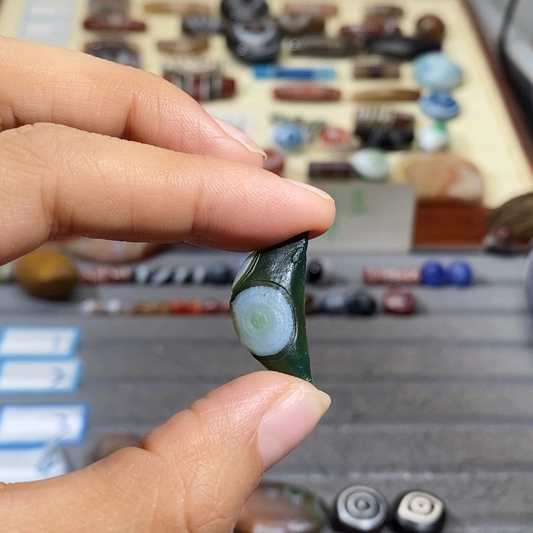 有***️玛瑙/玉髓合金颈饰