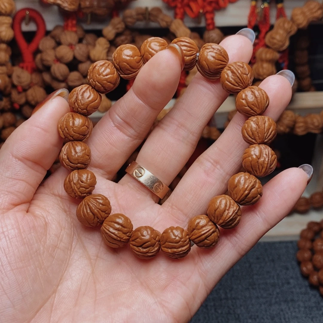 桃核吊坠龙纹桃枭